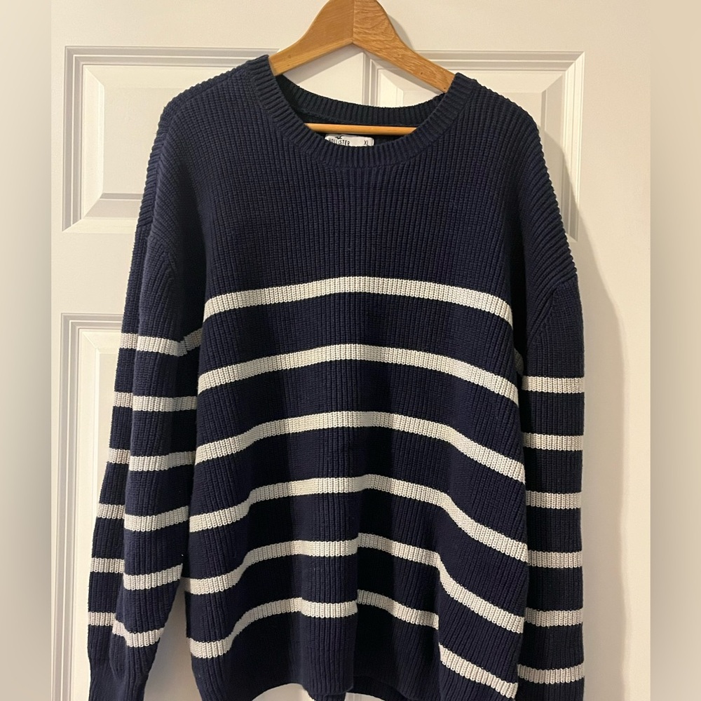 Hollister Women’s Crewneck Sweater in Navy and White Stripes